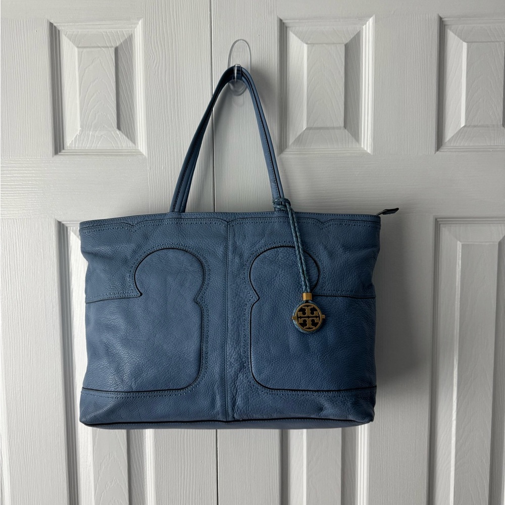 Tory Burch Tote Bag Light Blue Leather - Picture 5 of 17